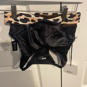 Beach Riot leopard Maeve strapped sports bra